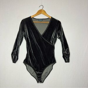 ModCloth Spandex Women’s Velvet Gray Bodysuit Crossover Girly Size M Leotard